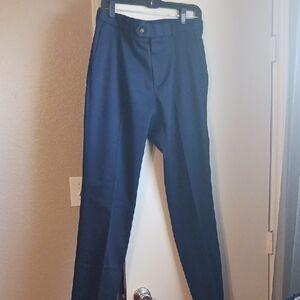 Roundtree & Yorke Dark Blue Dress Pants NWOT